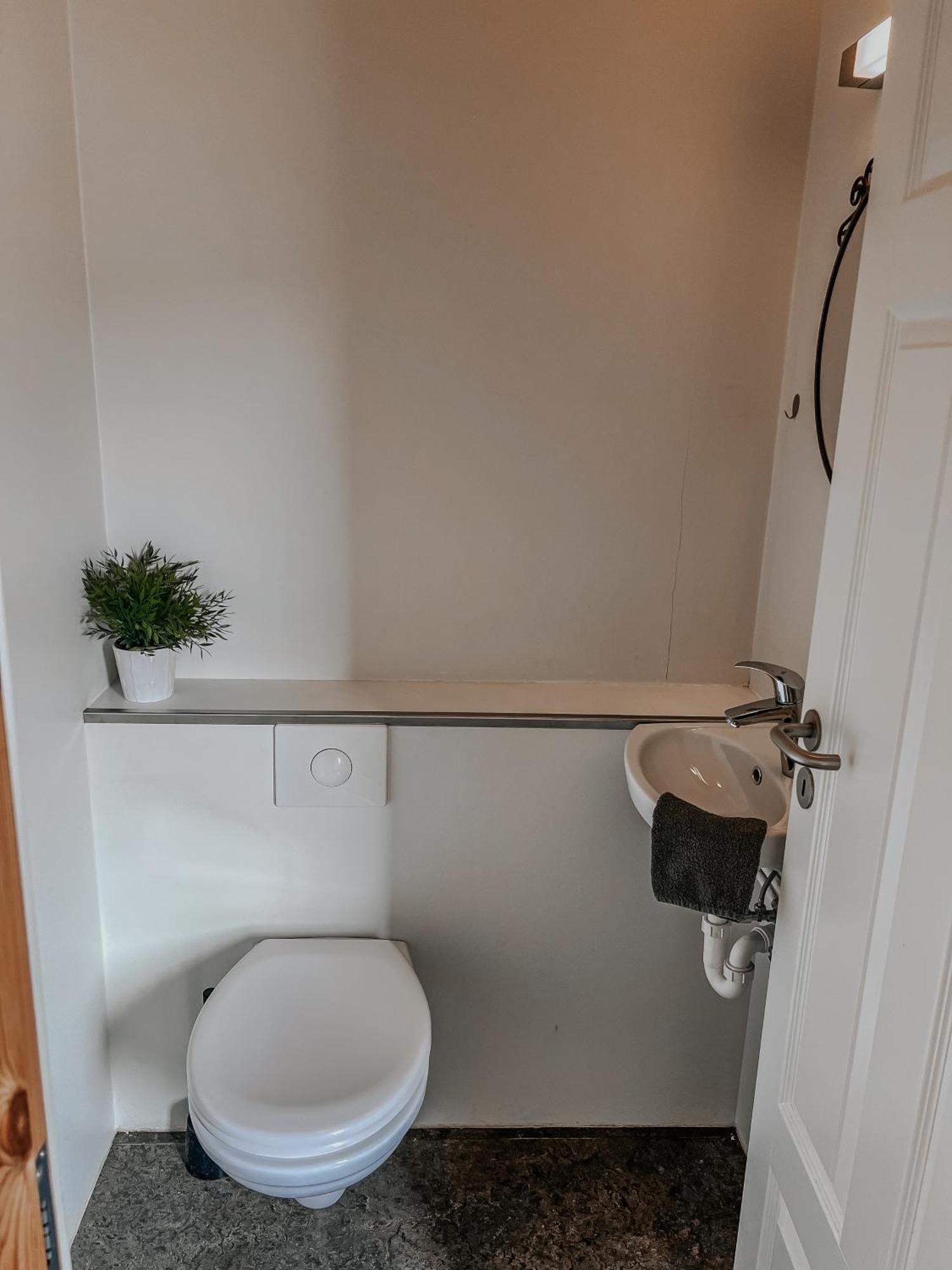 Guesthouse Reynir Vík Eksteriør billede
