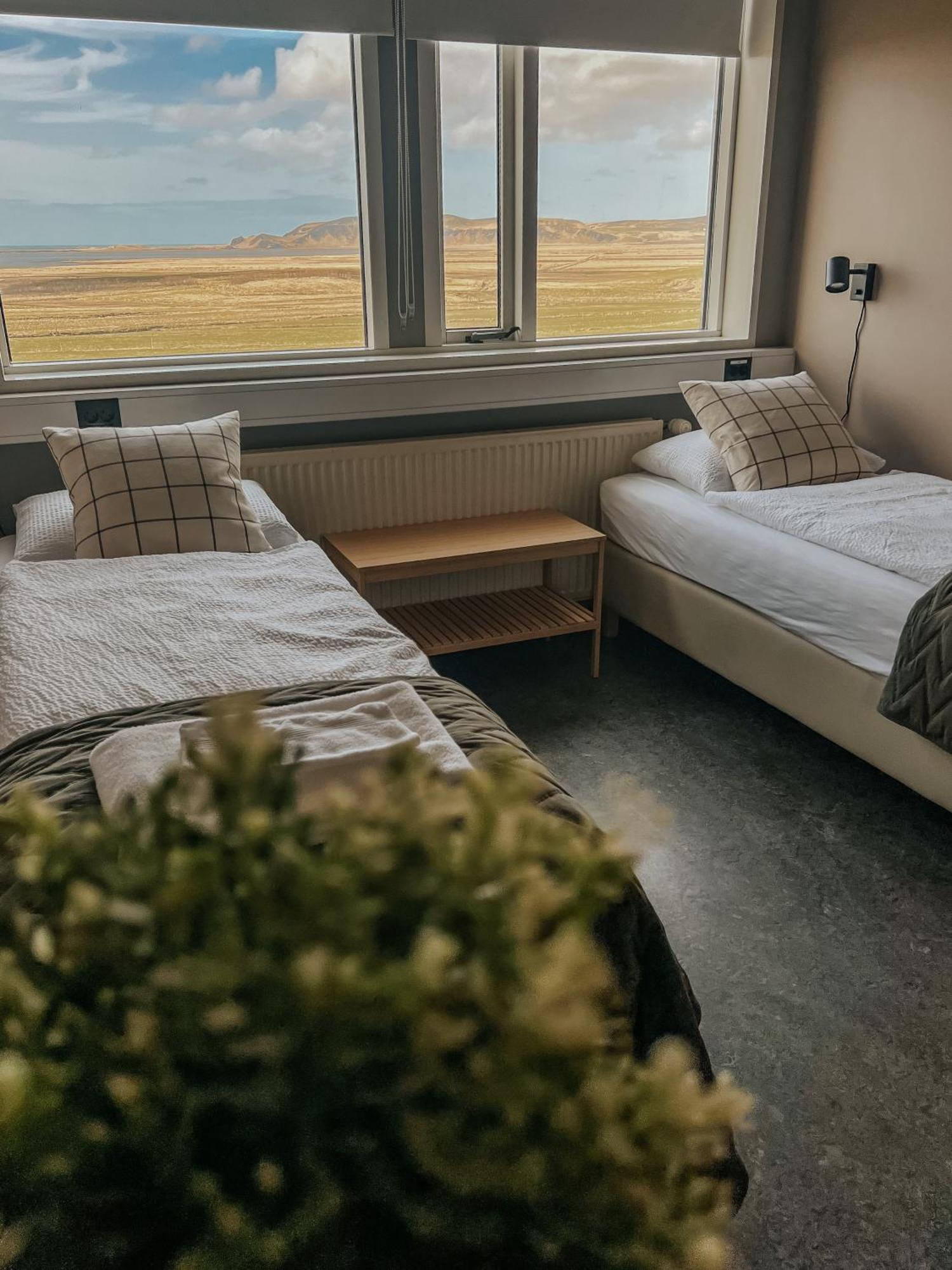 Guesthouse Reynir Vík Eksteriør billede